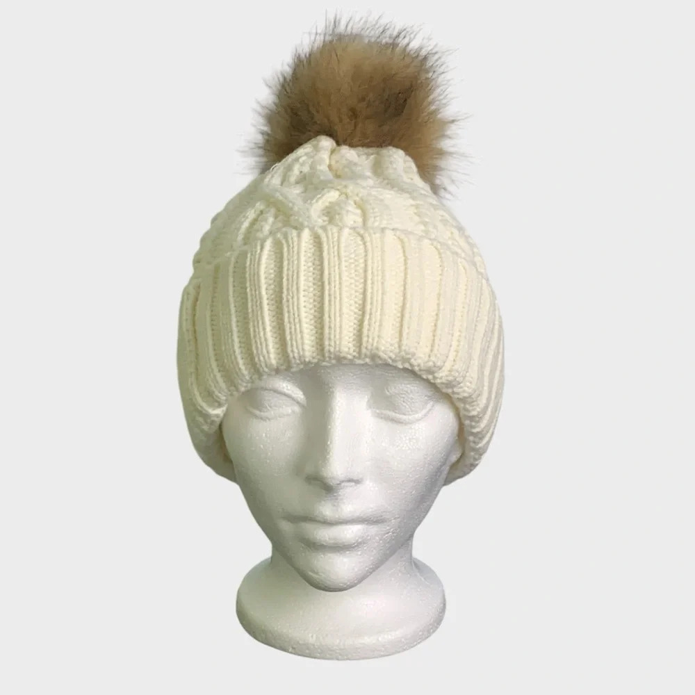NWT Urban Outfitters Pom Hat Beanie - Picture 2 of 5